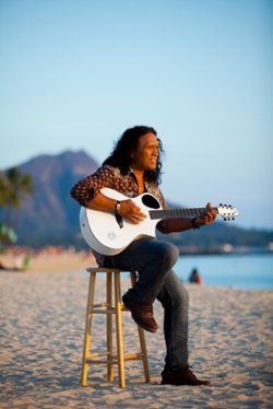 Award-winning Hawaiian musician Henry Kapono