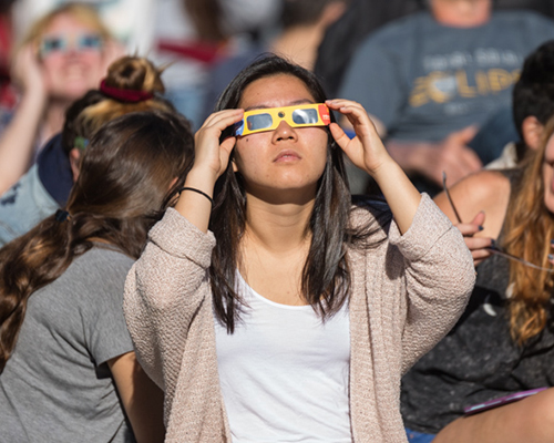 Crowd at Willamette University reacts to the moment of totality of the total solar eclipse on Aug. 21, 2017.