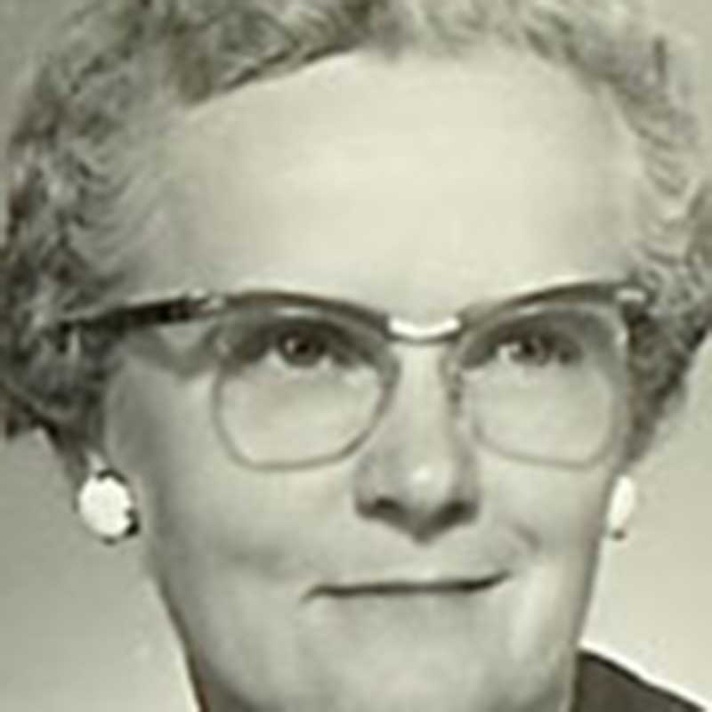 Headshot of Jenette E. Roberts